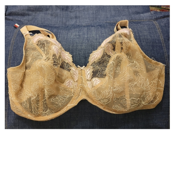 38G lace bra - Picture 2 of 6